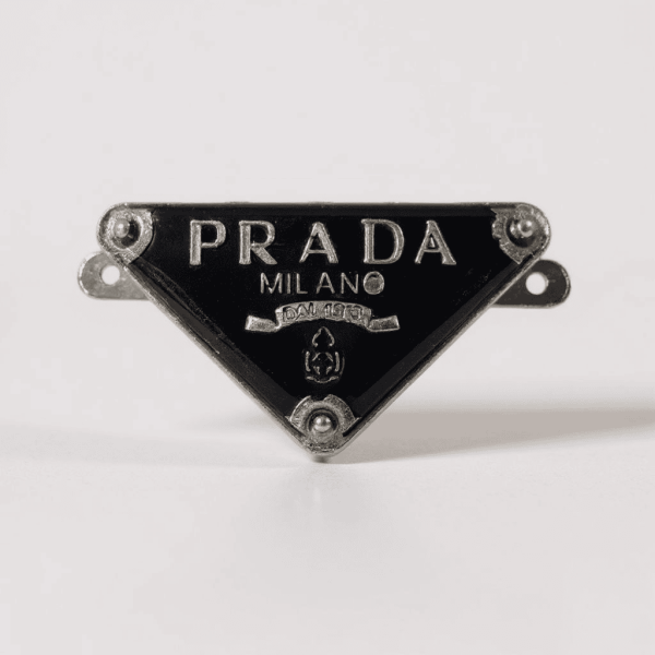 ÇANTA KAPAMA ÜÇGEN PRADA GÜMÜŞ