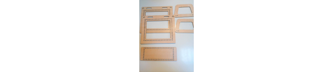  WOODEN SETS